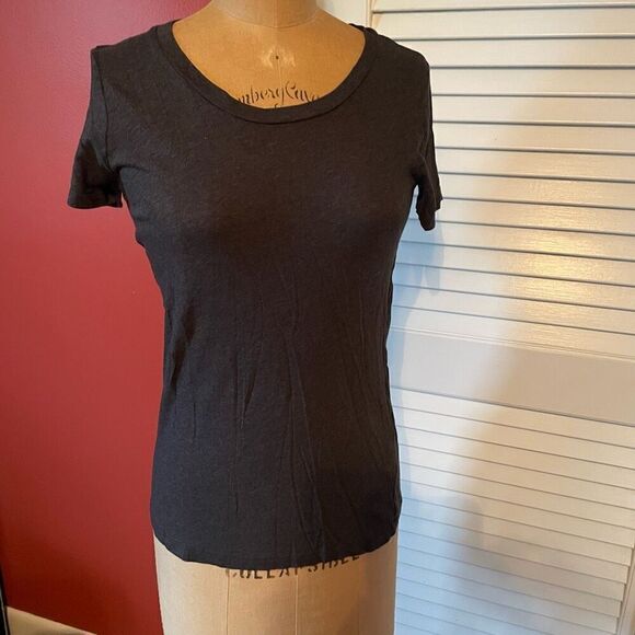 J CREW | dark gray short sleeve tee XS - Picture 1 of 5